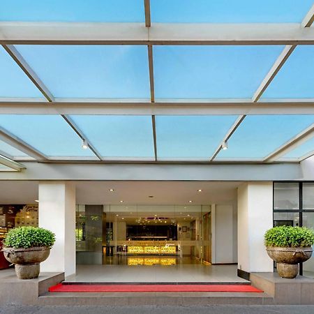 Favehotel Hyper Square Бандунг Екстериор снимка