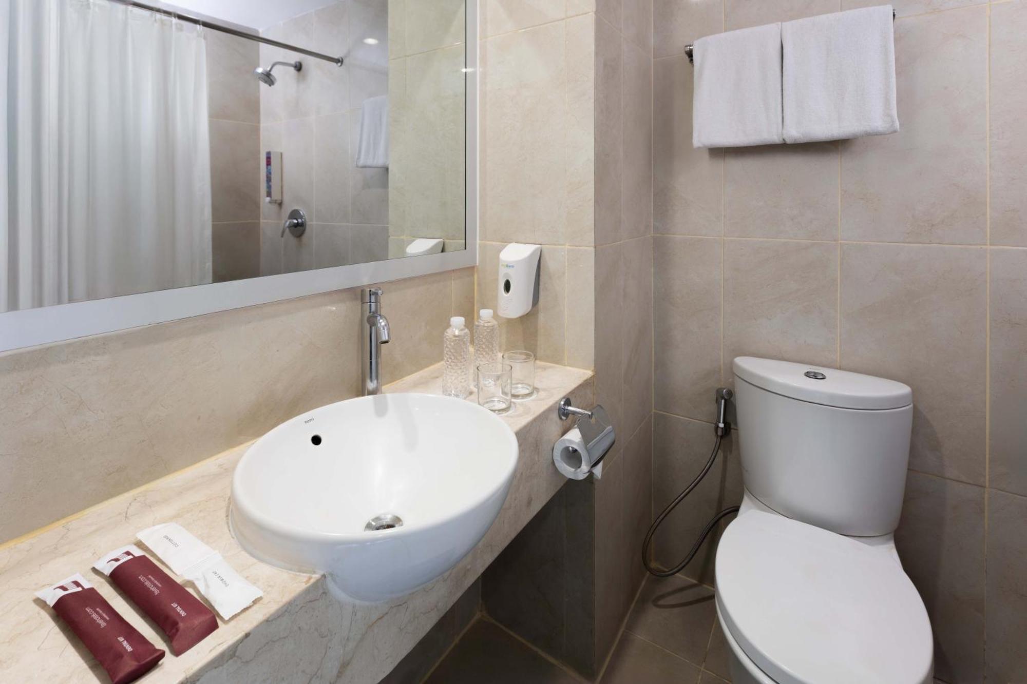 Favehotel Hyper Square Бандунг Екстериор снимка